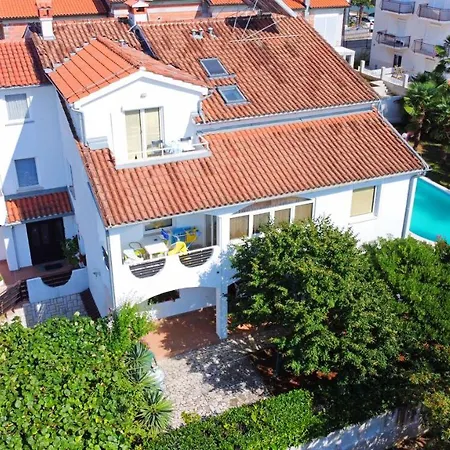 Apartament Marinela