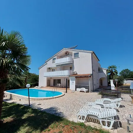 Marinela Apartment