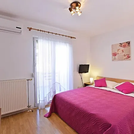 Marinela Apartman
